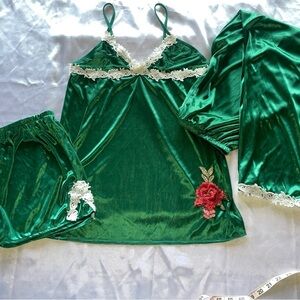 3 Pc Emerald Green Pajama Set Embroidered Flower & Lace Cami Shorts & Pants Sz M
